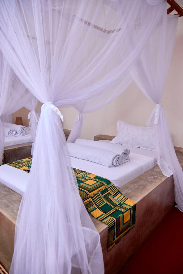 Freedom Inn Arusha Bagian luar foto
