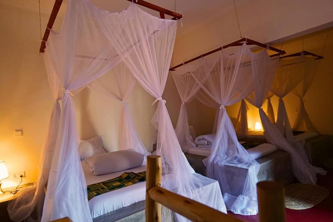 Freedom Inn Arusha Bagian luar foto